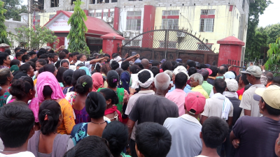 कर बढाएको विरोधमा नगरपालिकामा तालाबन्दी