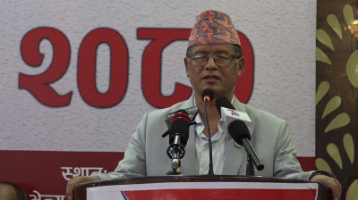 विधेयक बनाएर मात्रै हुँदैन,छिटो फाइदा कमाउने प्रवृत्ति घातक छ: कानूनमन्त्री गुरुङ