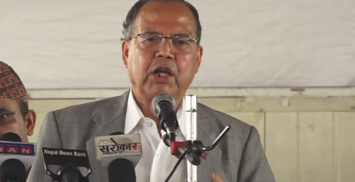 देशको अर्थनीतिबारे सरकार कुहिरोको काग जस्तै दिशाहीन भयो: झलनाथ खनाल