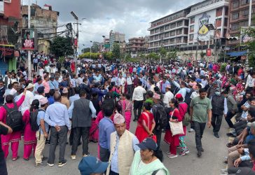 शिक्षक आन्दोलन: दोहोरी र नाचगान
