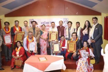 म्यूजिक खबरको “७ औं वार्षिकोत्सव तथा स्रष्टा सम्मान कार्यक्रम” भव्यताका साथ् सम्पन्न