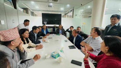 एनआरएनएको बैंक खाता रोक्का गर्न निवेदन आरके शर्माद्वारा परराष्ट्रमा आधिकारिकताका लागि कागजात पेश