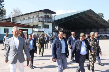 उपप्रधानमन्त्री, मन्त्री र सांसदसहितको टोली भूकम्प प्रभावित क्षेत्रमा