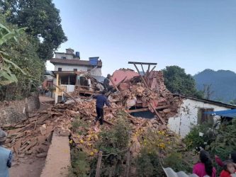 भूकम्पबाट जुम्लाका पाँचजना समान्य घाईते, केही घरहरु चर्किए