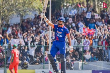 गुल्शन झाले २० बलमा हाने अर्धसतक